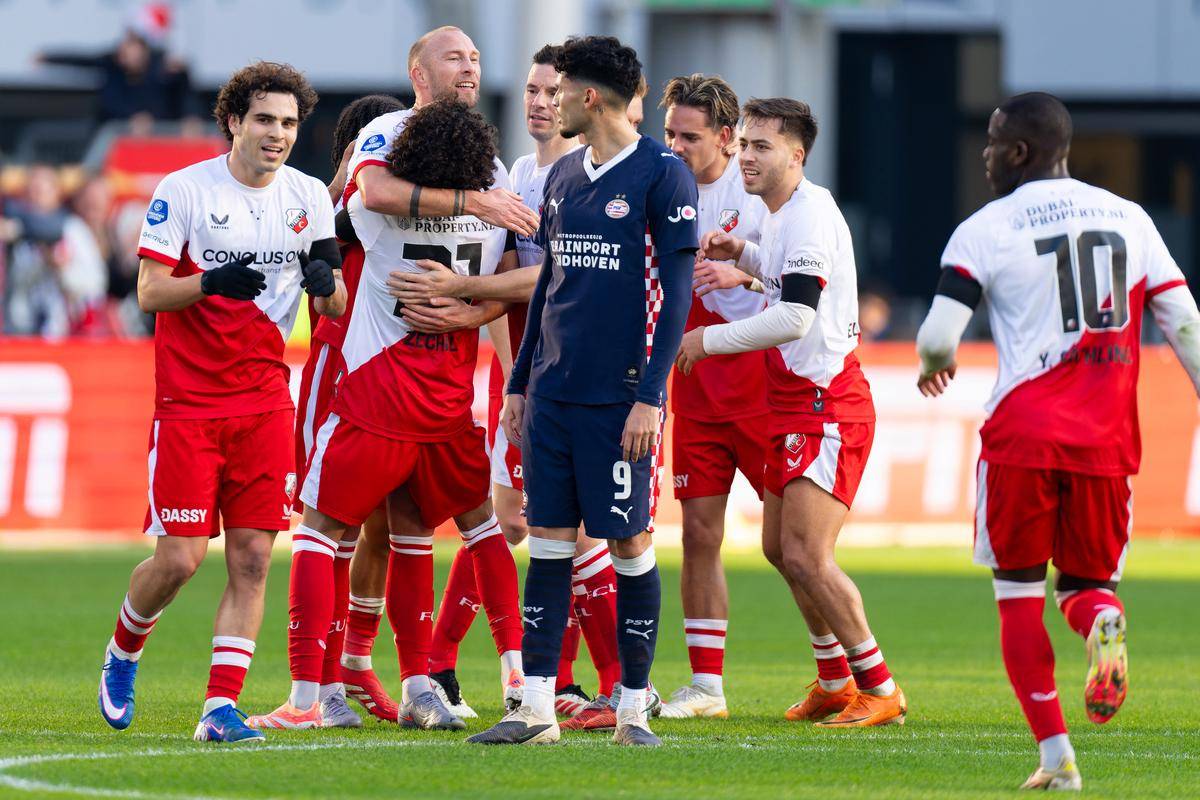 澳洲杯赛平安落幕，悉尼联队险胜晋级的简单介绍